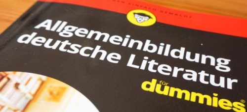 https://www.literaturportal-bayern.de/images/lpbblogs/autorblog/2018/klein/deutsche_literatur_dummies-3-crop-1537887837-2000x753.jpg