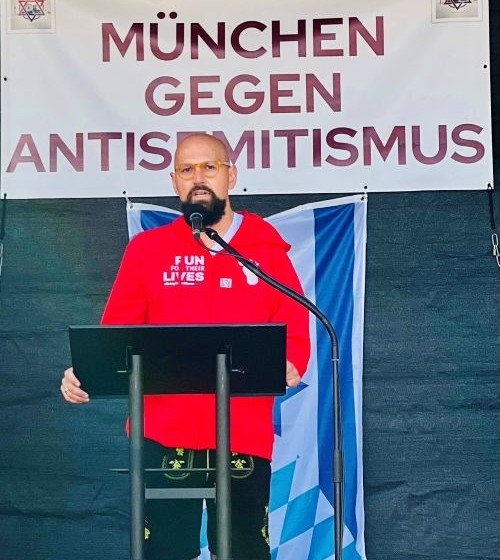 https://www.literaturportal-bayern.de/images/lpbblogs/autorblog/2025/Katz_500.jpg#joomlaImage://local-images/lpbblogs/autorblog/2025/Katz_500.jpg?width=500&height=560