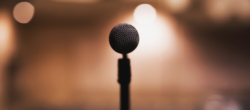 https://www.literaturportal-bayern.de/images/lpbblogs/instblog/2017/klein/bhne_500.jpg