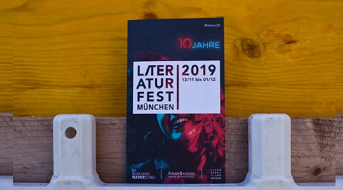 https://www.literaturportal-bayern.de/images/lpbblogs/instblog/2019/klein/Litmuc19_ImageFotosProgrammheftJulianaKrohn-6_klein.jpg