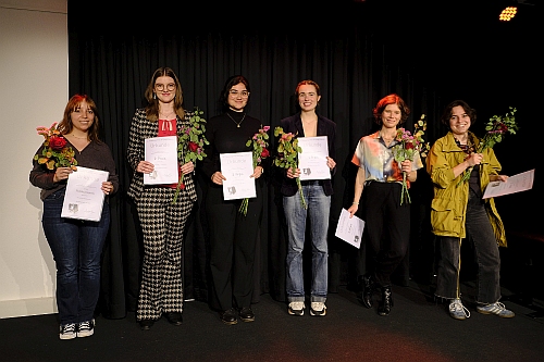 https://www.literaturportal-bayern.de/images/lpbblogs/instblog/2024/Klein/FraenkischerPreis_2024_Gewinner_500.jpg#joomlaImage://local-images/lpbblogs/instblog/2024/Klein/FraenkischerPreis_2024_Gewinner_500.jpg?width=500&height=333