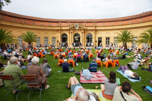 https://www.literaturportal-bayern.de/images/lpbevents/Poetenfest_500.jpg#joomlaImage://local-images/lpbevents/Poetenfest_500.jpg?width=500&height=334