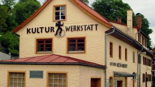 https://www.literaturportal-bayern.de/images/lpbinstitutions/2022/klein/Sonthofen_Kulturwerkstatt_500.jpg