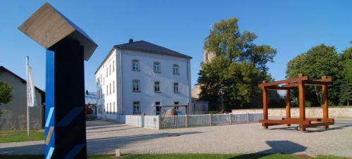https://www.literaturportal-bayern.de/images/lpbinstitutions/_big/ikkp_garten1_500.jpg#joomlaImage://local-images/lpbinstitutions/_big/ikkp_garten1_500.jpg?width=500&height=227