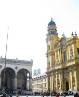 https://www.literaturportal-bayern.de/images/lpbplaces/2015/klein/street_Theatinerkirche_Feldherrenhalle_Odeonsplatz_164.jpg