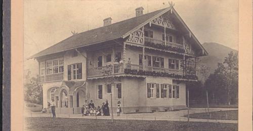 https://www.literaturportal-bayern.de/images/lpbplaces/2021/klein/Weil_Grete_GWF13_Landhaus_Dispeker_klein.jpg