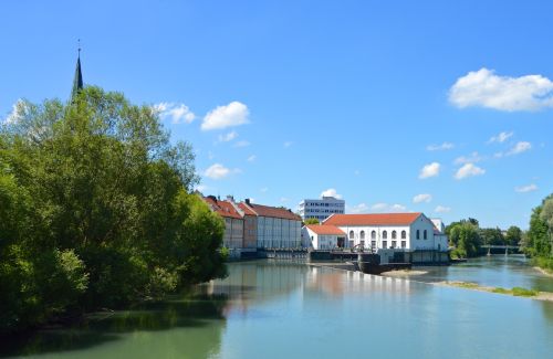 https://www.literaturportal-bayern.de/images/lpbplaces/Kempten_Pixabay_500.jpg#joomlaImage://local-images/lpbplaces/Kempten_Pixabay_500.jpg?width=500&height=325