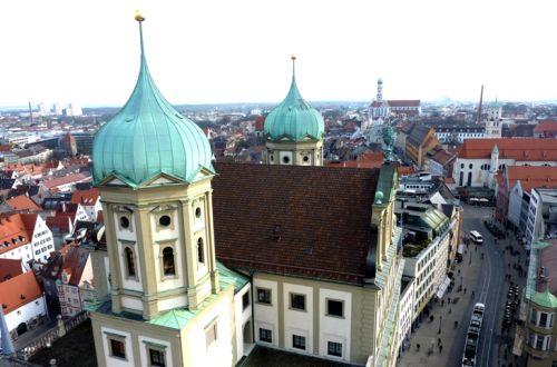 https://www.literaturportal-bayern.de/images/lpbplaces/_big/augsb_blickvperlacht_500.jpg#joomlaImage://local-images/lpbplaces/_big/augsb_blickvperlacht_500.jpg?width=500&height=330